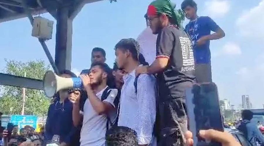 শিক্ষামন্ত্রীর পদত্যাগ দাবিতে নতুন কর্মসূচি, বুধবার ‘মার্চ টু শিক্ষা মন্ত্রণালয়’