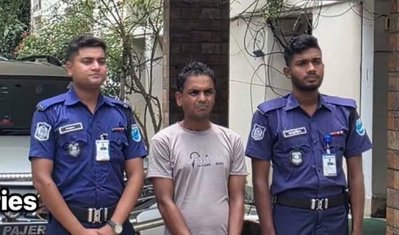 শিশুশিক্ষার্থীকে শ্লীলতাহানির মামলায় স্কুলের দপ্তরি গ্রেপ্তার