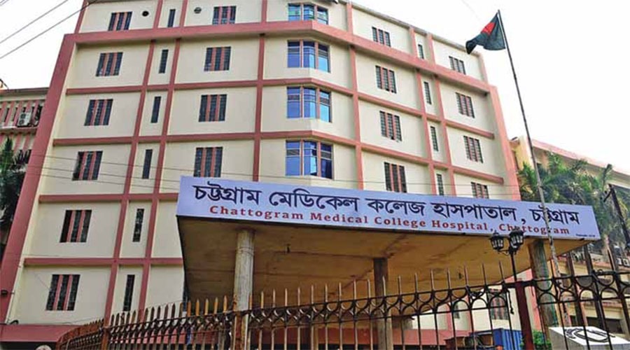 চট্টগ্রামে লবণ কারখানায় ভয়াবহ আগুনে দগ্ধ ১০ শ্রমিক