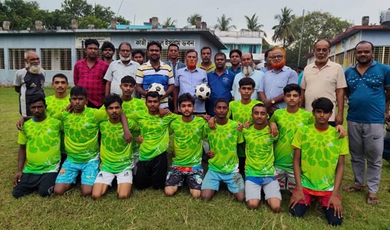 মাদকমুক্ত সমাজ গঠনে খেলাধুলার বিকল্প নেই: মনি