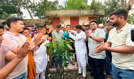 ত্রিশালে ছাত্রদলের বৃক্ষরোপণ কর্মসূচীর উদ্বোধন করলেন এমপি:  লিটন
