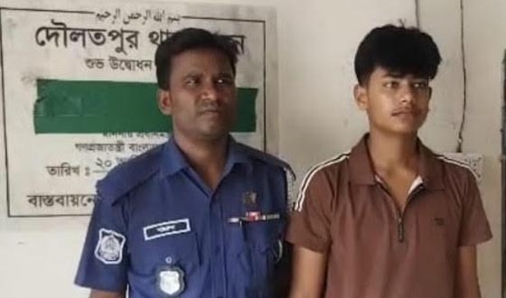 দৌলতপুরে প্রতিবন্ধী কিশোরীকে ধর্ষণের অভিযোগে যুবক আটক
