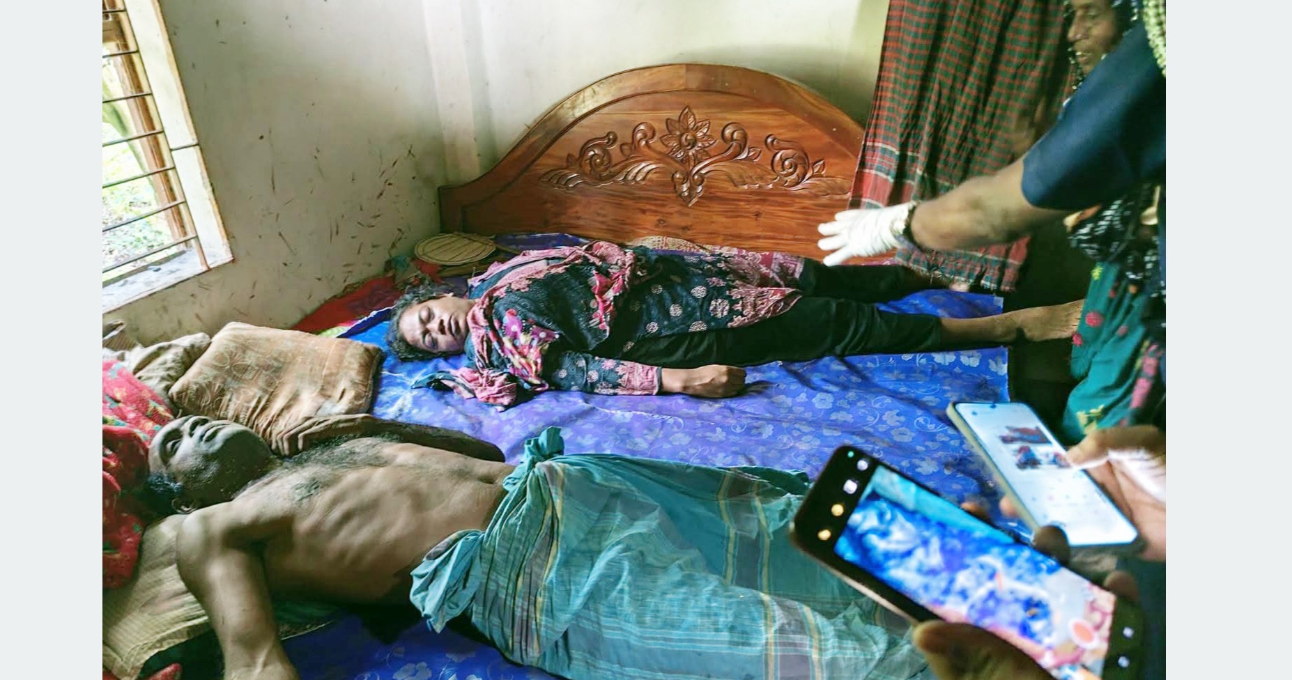 বাঘায় শয়ন ঘর থেকে স্বামী-স্ত্রীর লাশ উদ্ধার