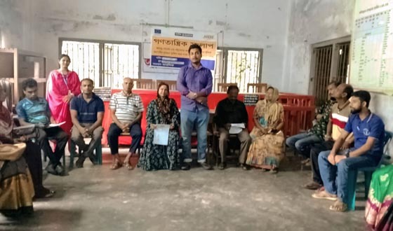 পাইকগাছায় গণতান্ত্রিক সংলাপ অনুষ্ঠিত