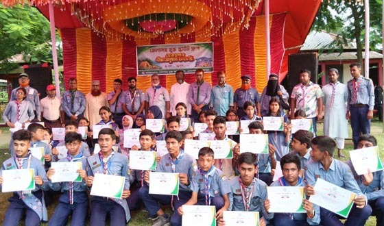 মেলান্দহ স্কাউটস ক্যাম্প ও দীক্ষা গ্রহণ