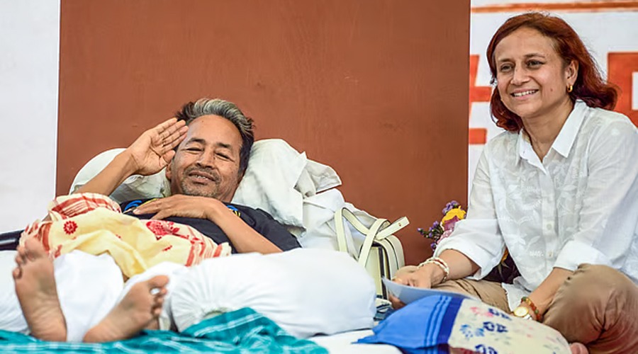 সরকারের  আশ্বাসে ২৬ দিনের অনশন ভাঙলেন সোনম ওয়াংচুক