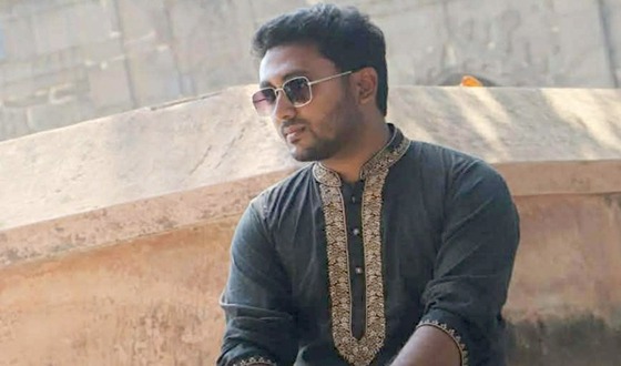 নওগাঁয় ছাত্রাবাসের কক্ষে ঝুলছিল অনার্স শিক্ষার্থীর মরদেহ