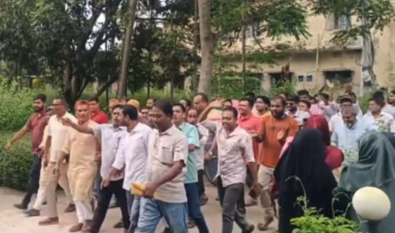 বাঘায় ইউএনও’র ঘুষ দুর্নীতির বিরুদ্ধে বিক্ষোভ