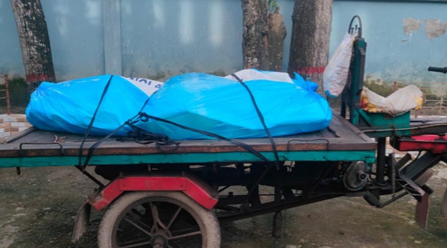 আশাশুনিতে স্ত্রীর পরকীয়ায় স্বামীর আত্মহত্যার অভিযোগ