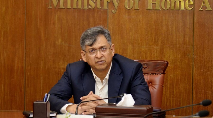 সাবেক রাষ্ট্রপতি সাহাবুদ্দিনকে গ্রেপ্তারের দাবি আমলে নেওয়ার মতো নয়: স্বরাষ্ট্রমন্ত্রী
