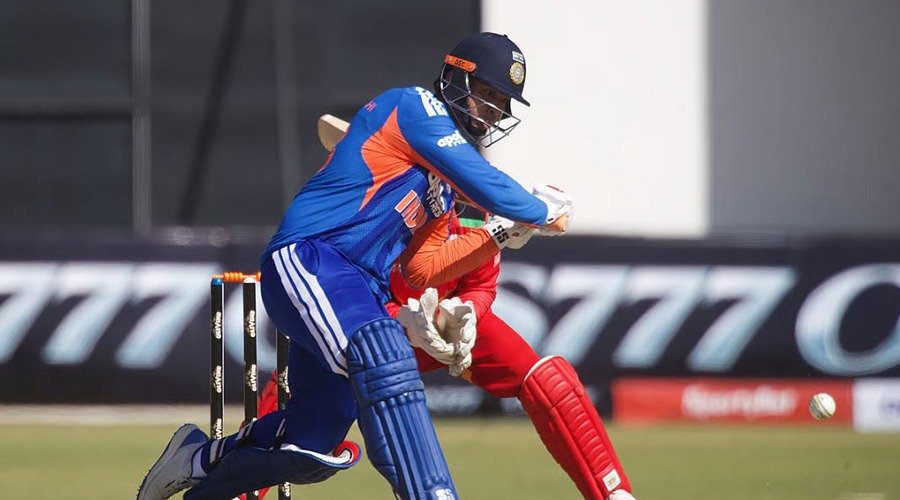 জিম্বাবুয়েকে হোয়াইটওয়াশ করলো ভারত