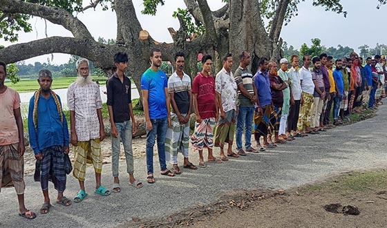 মান্দার ‘ভাইরাল বটগাছ’ নিয়ে অপপ্রচারের অভিযোগ