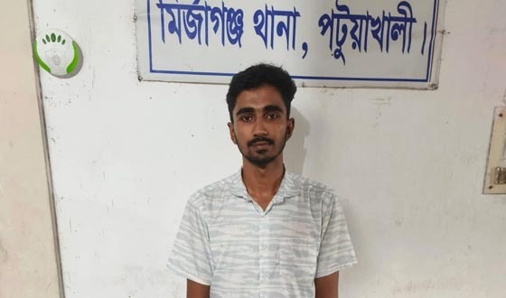 মির্জাগঞ্জে নিষিদ্ধ সংগঠন ছাত্রলীগ নেতা গ্রেফতার