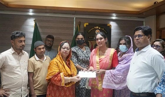 বিসিসিতে চাকরি পেলেন তৃতীয় লিঙ্গের মাইদুল