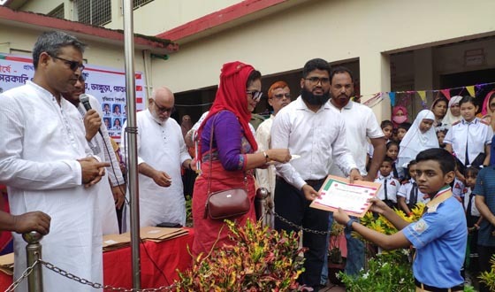 ভাঙ্গুড়ায় বৃত্তিপ্রাপ্ত কৃতি শিক্ষার্থীদের সংবর্ধনা
