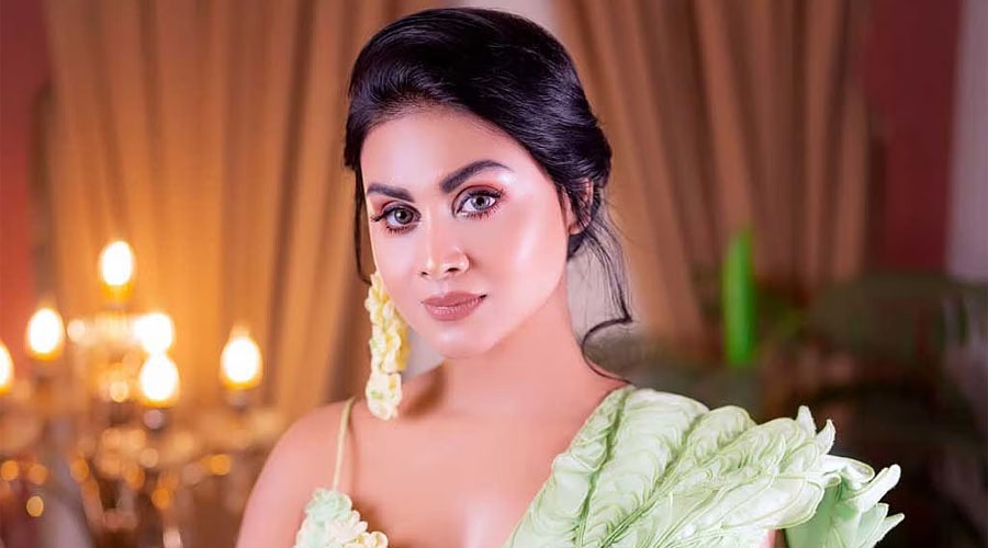 অভিনেত্রী মেঘলা মুক্তা আইসিইউতে