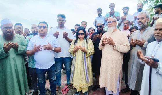 বাবুগঞ্জে আড়িয়াল খাঁ নদের ভাঙন প্রতিরোধে জরুরি কাজের উদ্বোধন