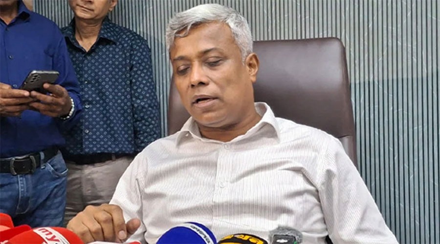 বাধ্য হয়েই তেলের দাম বাড়ানো হয়েছে, বললেন জ্বালানি প্রতিমন্ত্রী