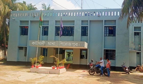 কাউখালীতে মটরসাইকেলের ধাক্কায় পিরোজপুরের এক ব্যবসায়ী নিহত