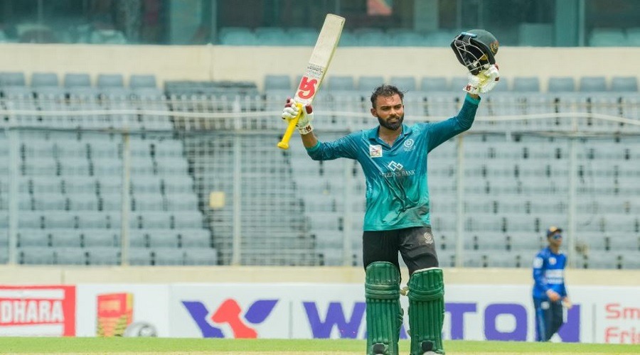 ডিপিএলে একদিনে দেখা মিললো ৫ সেঞ্চুরি