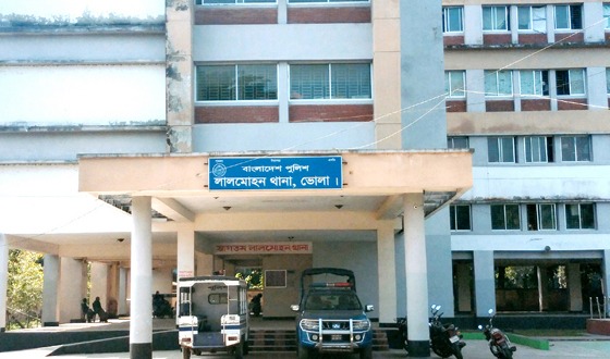 লালমোহনে পানিতে ডুবে দুই শিশুর মৃত্যু