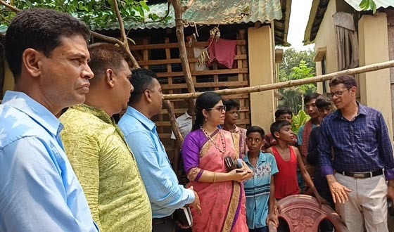 সুবিধাবঞ্চিতদের জীবনমান উন্নয়নে কাজ করবে সরকার: ডিসি