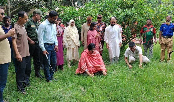ডেঙ্গু প্রতিরোধে সচেতনতামূলক পরিস্কার-পরিচ্ছন্নতা অভিযান