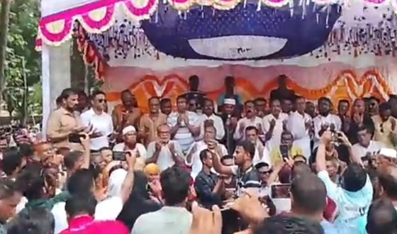 সাতক্ষীরা জেলা পরিষদের নতুন প্রশাসকের দায়িত্ব গ্রহণ