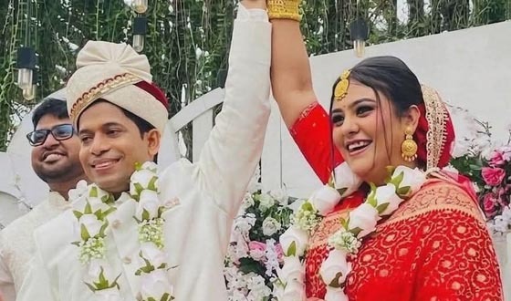 ঢাবি শিক্ষকের সাথে বিয়ে হলো উপস্থাপিকা দীপ্তি চৌধুরীর