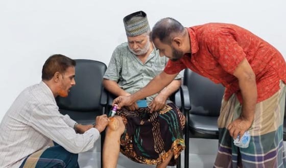 আশাশুনিতে বিএনপির সাবেক আহ্বায়কের ওপর হামলা, গ্রেফতার ২