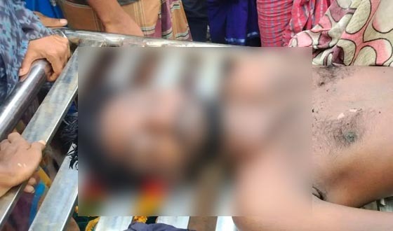 সাতক্ষীরায় বজ্রপাতে যুবকের মৃত্যু