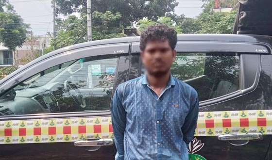 বেপরোয়া গতিতে মর্মান্তিক সড়ক দূর্ঘটনায় বাস চালক মাগুরায় গ্রেফতার