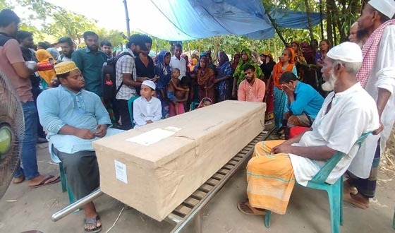 কফিনে ফিরলেন লেবাননে নিহত সাতক্ষীরার দুই প্রবাসী