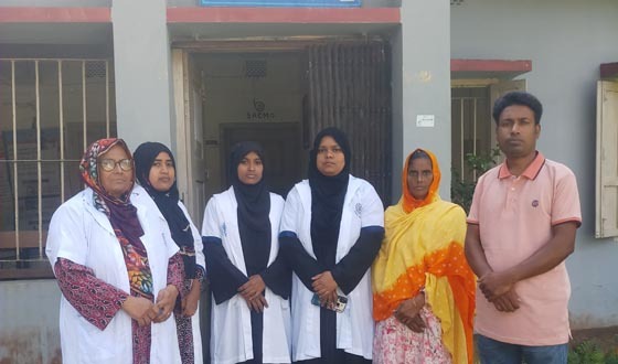 পরিবার পরিকল্পনা বিভাগের স্বাস্থ্যকর্মীদের দায়িত্ব পালনে দৃষ্টান্ত