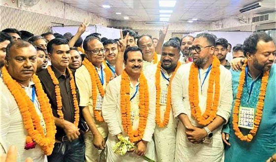টাঙ্গাইল চেম্বারের সভাপতি নির্বাচিত হয়েছেন বেনজির আহমেদ