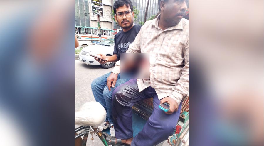 মতিঝিলে জনতা ব্যাংকের সামনে গুলি, টাকার ব্যাগ ছিনিয়ে পালাল দুর্বৃত্তরা