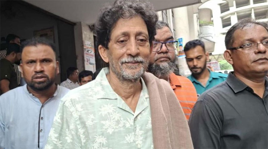 দুর্নীতি মামলায় অধ্যাপক বারকাতের জামিন, জমা দিতে হবে পাসপোর্ট