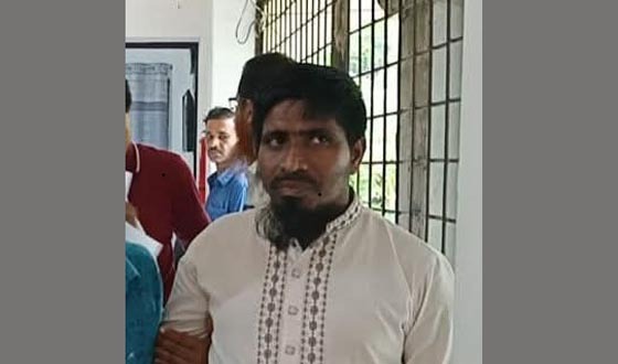 বাউফলে জামায়াত নেতা আটক, থানায় হস্তান্তরের পরই মুক্তি
