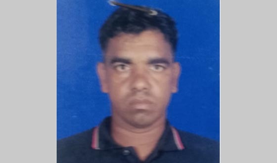 প্রতাপনগরে বজ্রপাতে নৌকা থেকে পড়ে জেলে নিখোঁজ