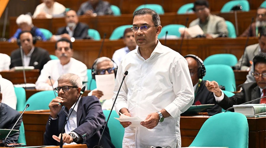 প্রশাসনিক কাজে স্বচ্ছতা ও জবাবদিহি নিশ্চিত করতে বললেন প্রধানমন্ত্রী