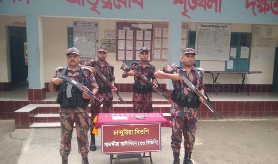 সাতক্ষীরা ও কলারোয়া সীমান্তে বিজিবির অভিযান