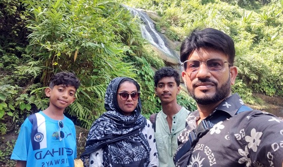 নড়াইলে সাংবাদিক পত্নী বিপাশা ট্রাকচাপায় নিহত