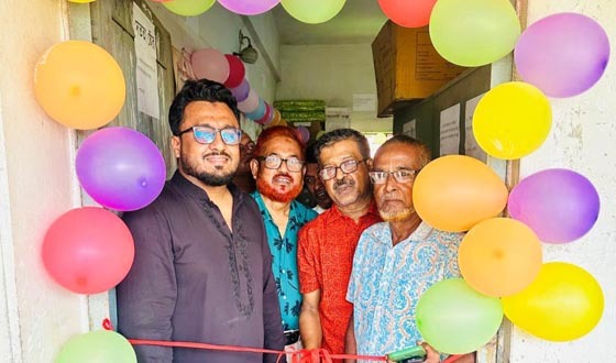 কলারোয়া বিদ্যালয়ে ‘সততা স্টোর’ এর শুভ উদ্বোধন