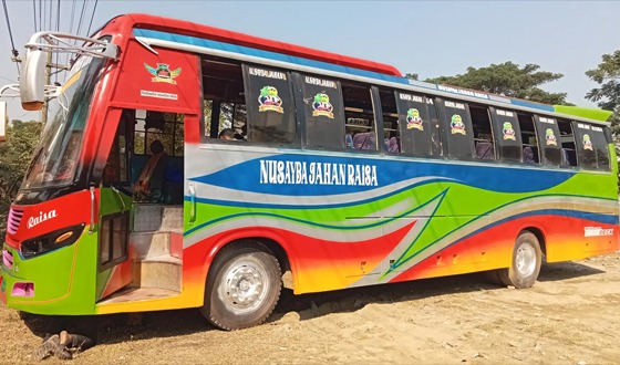 গজারিয়ায় পার্কিং করে রাখা বাসটি চুরি