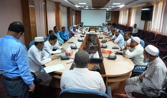 পবিপ্রবির ভাইস-চ্যান্সেলরের সঙ্গে শাখা প্রধানদের মতবিনিময়