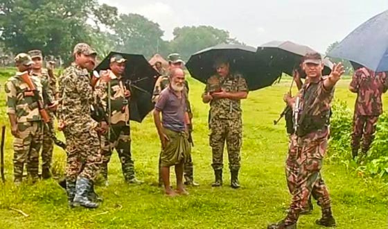 দেশজুড়ে আলোচিত সীমান্তে পাওয়া ষষ্টি চন্দ্র ফিরছে বাড়ী