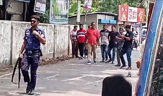 বিএনপি-ইসলামী আন্দোলনের নেতাকর্মীদের মধ্যে ধাওয়া-পাল্টা ধাওয়া