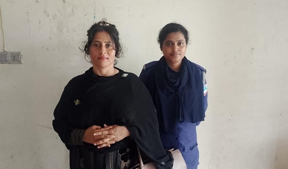 চিতলমারীতে পরোয়ানা ভূক্ত নারী আসামী গ্রেপ্তার