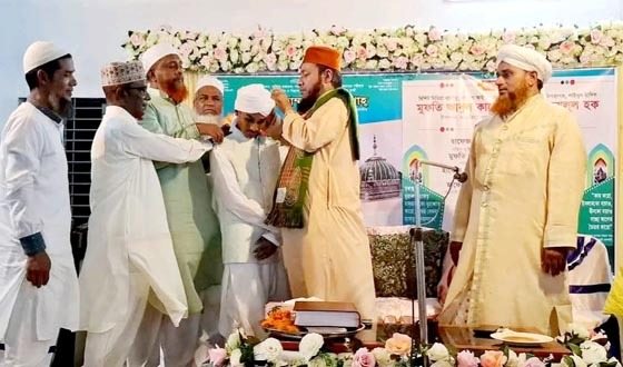 সৈয়দপুরে হাফেজ ছাত্রদের দস্তারবন্দী অনুষ্ঠান