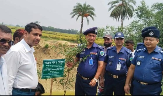 তানোরে বৃক্ষরোপণ কর্মসূচি উদ্বোধন